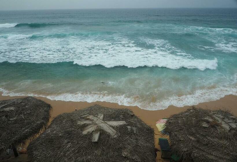 فندق Main Reef Guest House