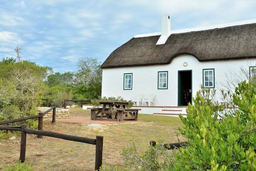 بنسيون De Hoop Vlei Cottages
