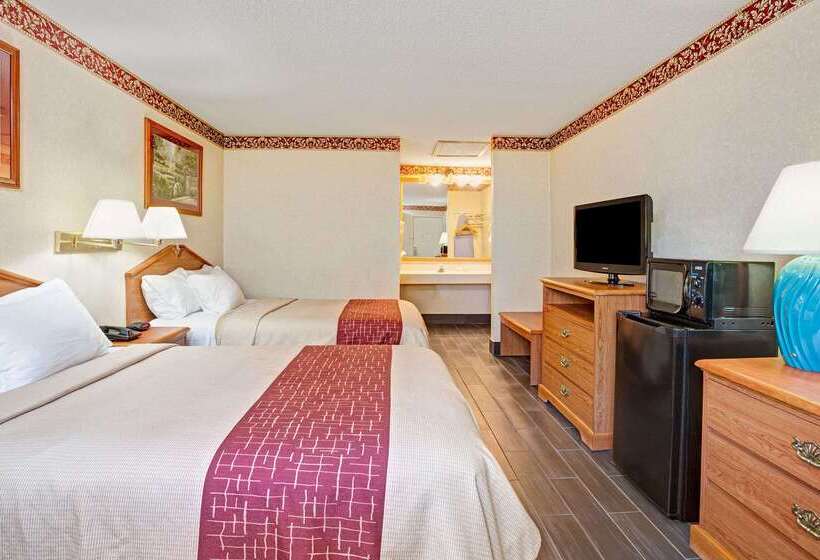 酒店 Days Inn & Suites By Wyndham Monroe