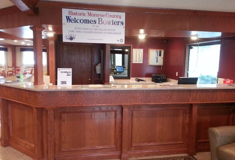 酒店 Days Inn & Suites By Wyndham Monroe