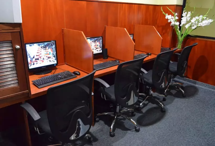 هتل D&D Inn Tibana Caracas