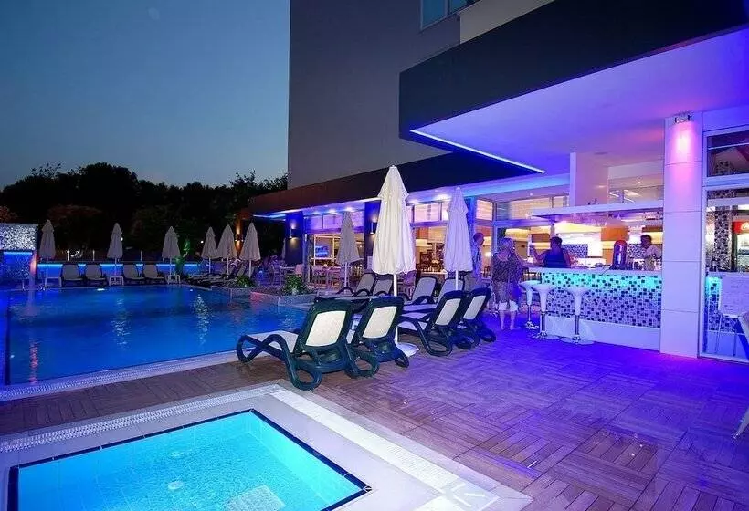 ホテル Hatipoglu Beach