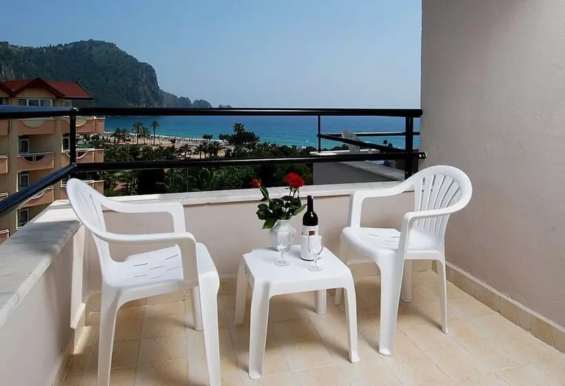 ホテル Hatipoglu Beach