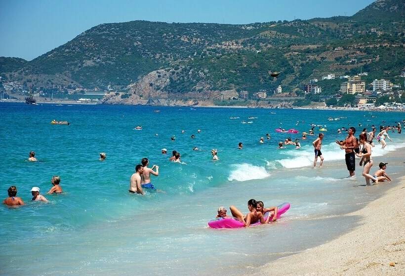 Отель Hatipoglu Beach