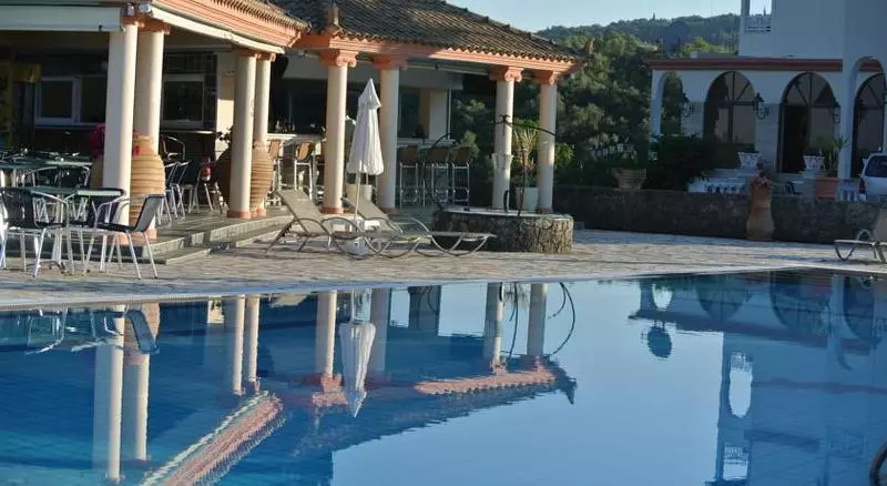 בית מלון כפרי Jason