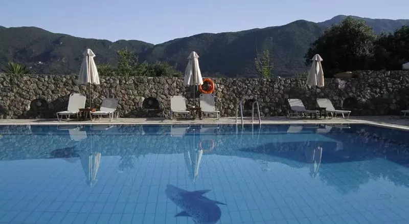 בית מלון כפרי Jason