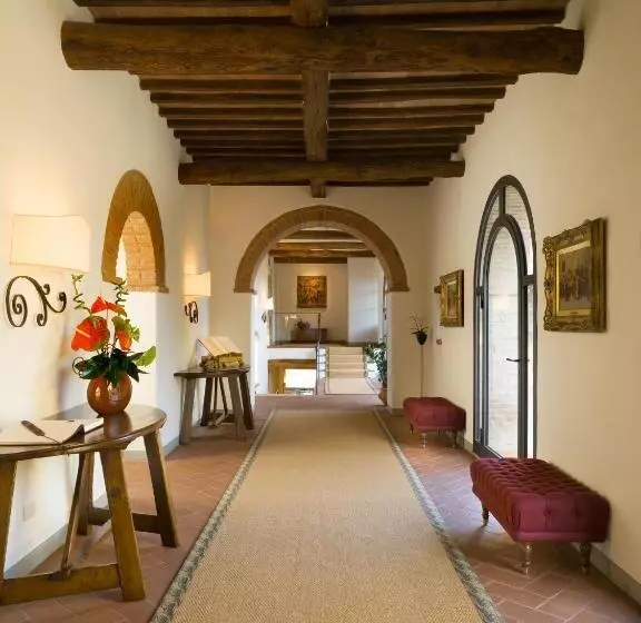 Отель Le Fontanelle