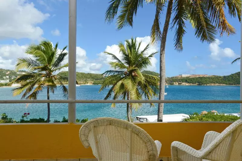 ホテル Lindbergh Bay