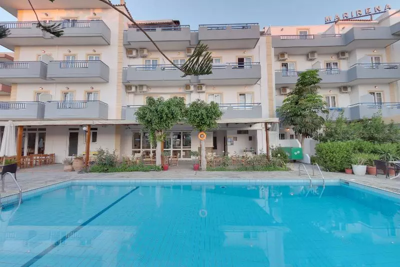 Hotel Marirena
