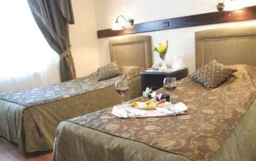 Otel Megara Palace Oldcity