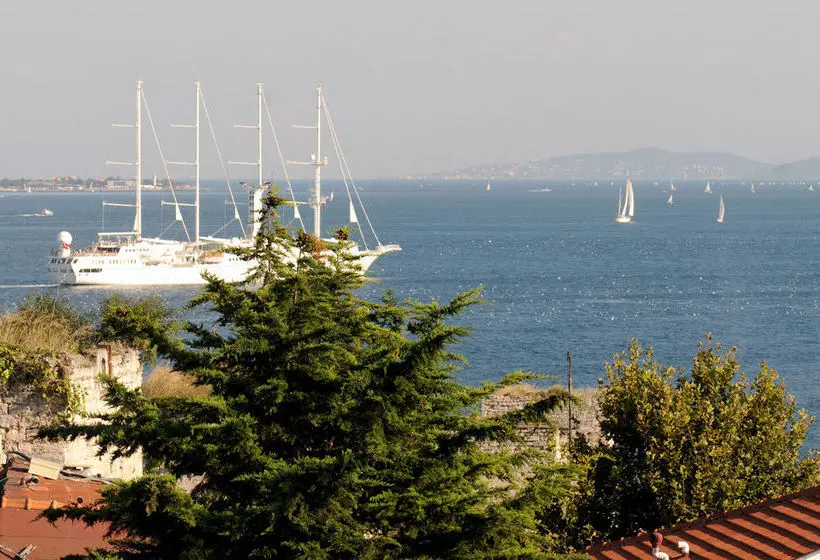 Otel Megara Palace Oldcity