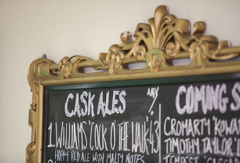 فندق Nether Abbey