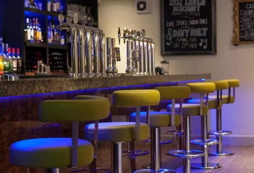 ホテル Nether Abbey