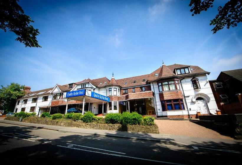 בית מלון כפרי Luton