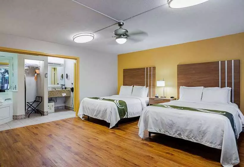 Szálloda Quality Inn & Suites Airport Cruise Port Hollywood