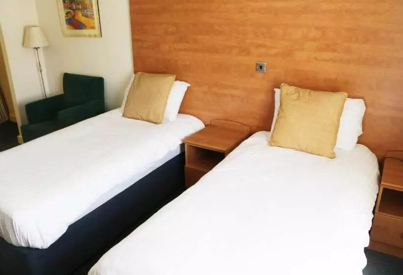 酒店 The Willows Training Centre