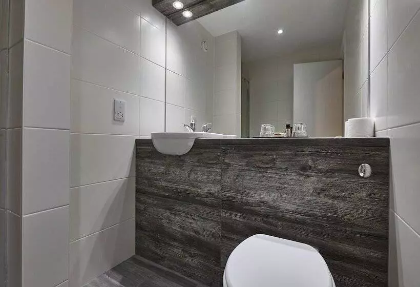 酒店 The Willows Training Centre