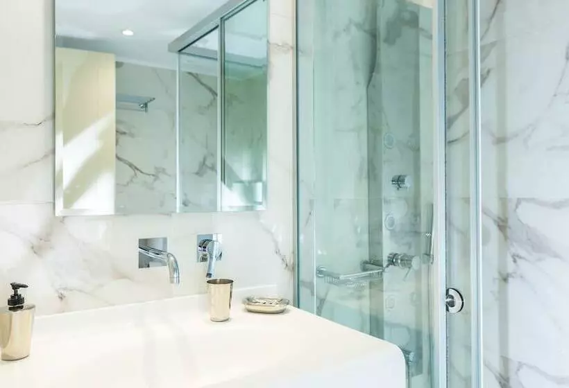 Radamanthy S Apartments