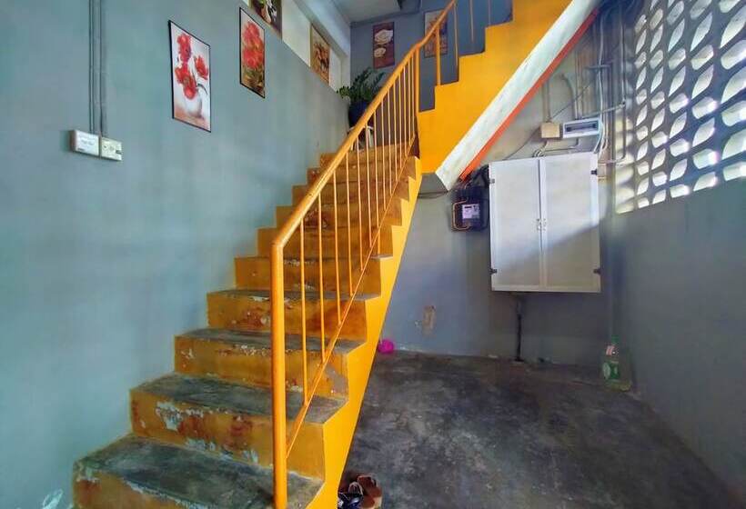 Hotell Spot On 89994 Rz Gold