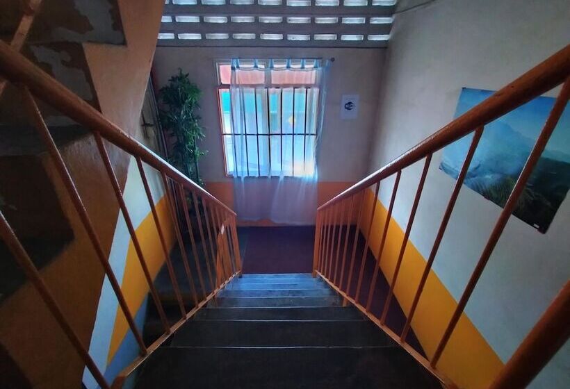 Hotell Spot On 89994 Rz Gold