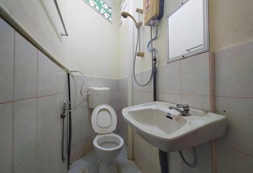 Hotell Spot On 89994 Rz Gold