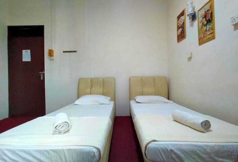 Hotell Spot On 89994 Rz Gold