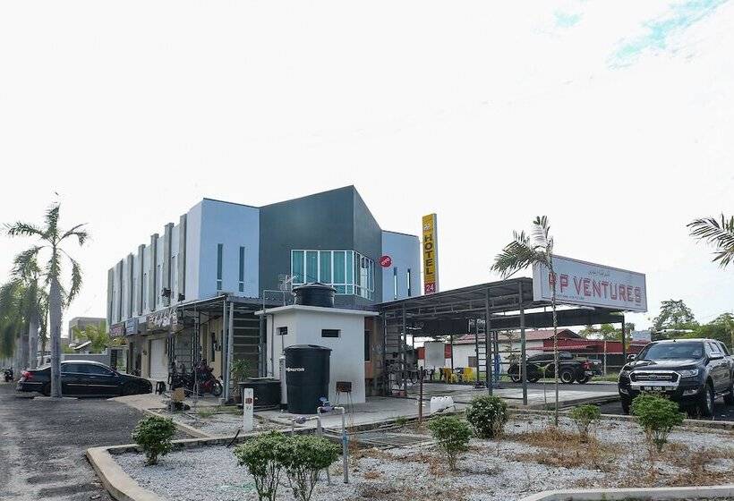 Pp Traveller's Hotel By Oyo Rooms