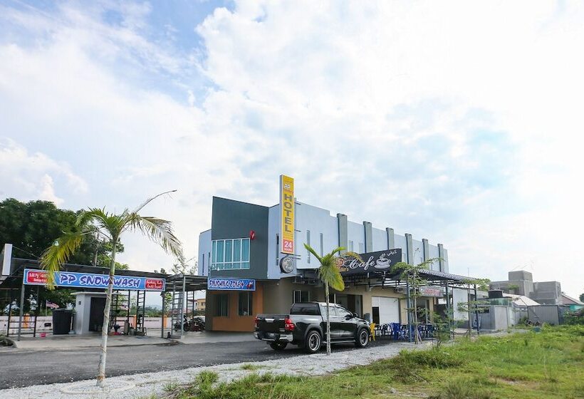 Pp Traveller's Hotel By Oyo Rooms