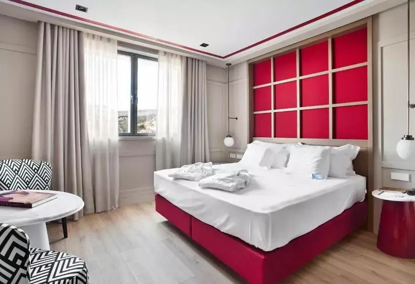 Hotelli Vincci Ponte de Ferro