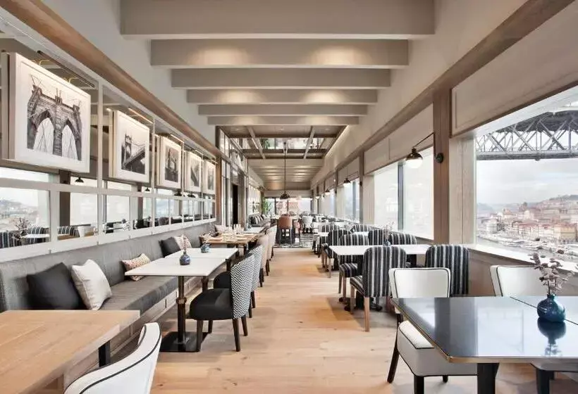 Hotelli Vincci Ponte de Ferro