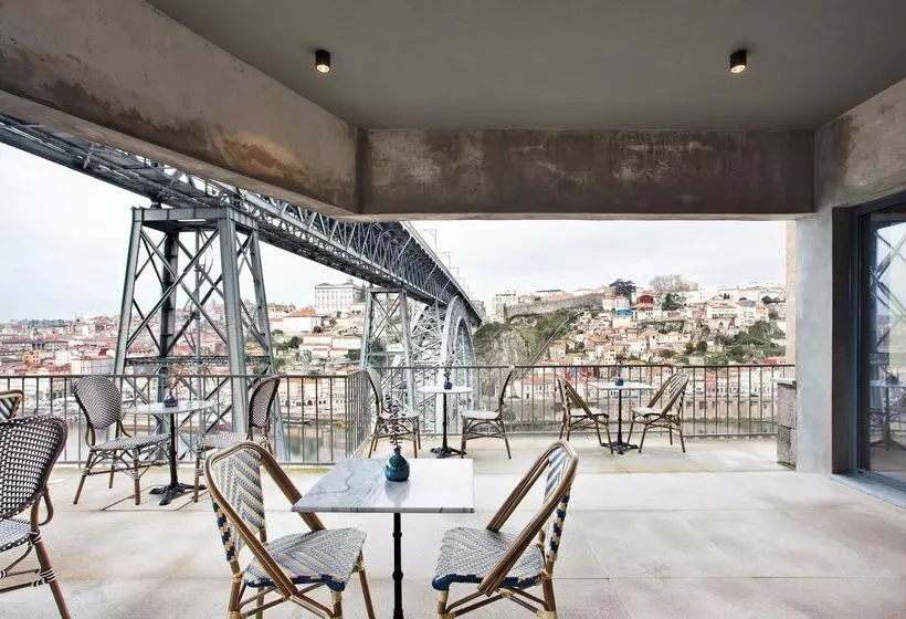 هتل Vincci Ponte de Ferro