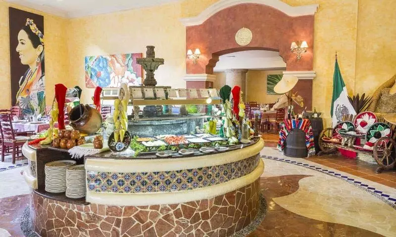 Grand Palladium Select White Sand Resort & Spa - All Inclusive