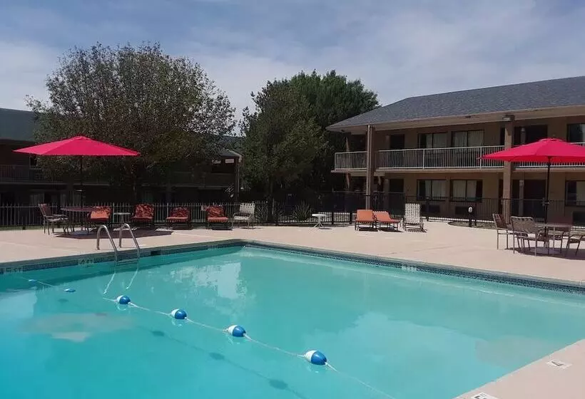 酒店 Amerstone Inn & Event Center