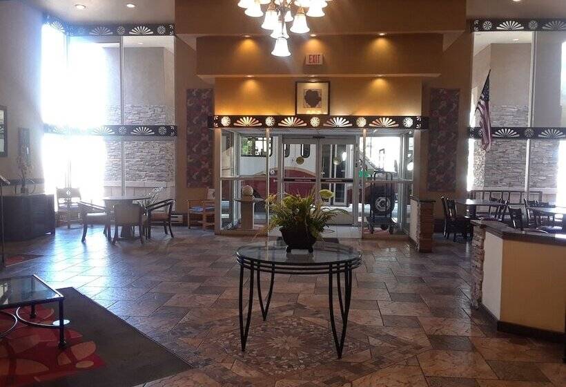 فندق Amerstone Inn & Event Center