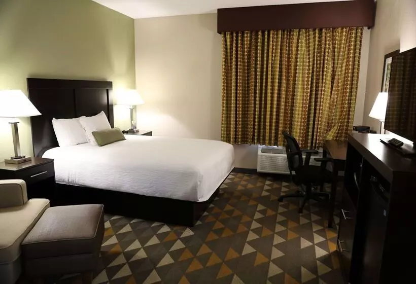 酒店 Baymont By Wyndham Rockford