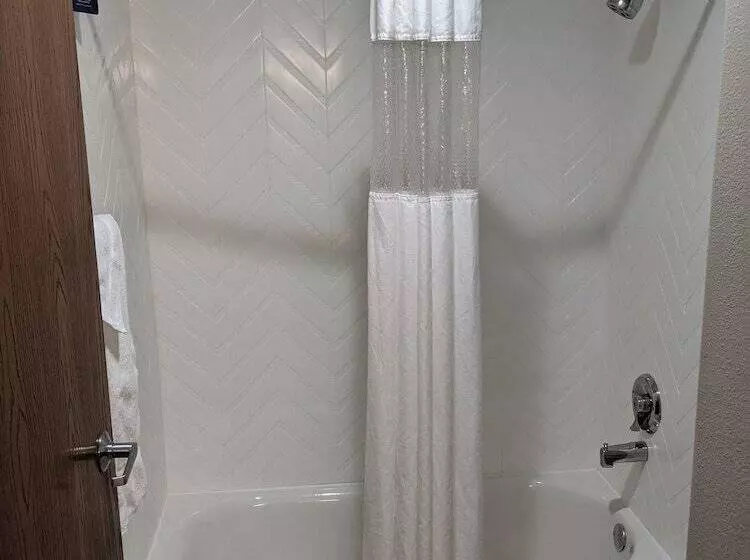 酒店 Baymont By Wyndham Rockford