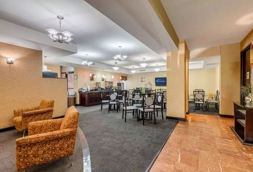 酒店 The Independence Inn   Charlotte Matthews