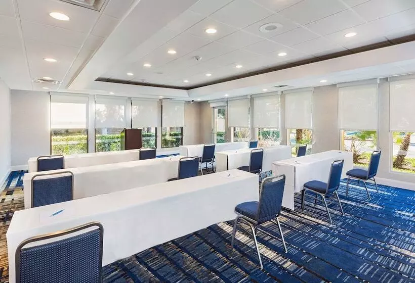 هتل Four Points By Sheraton Los Angeles Westside