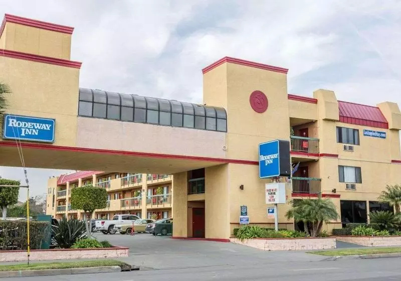 ホテル Gateway Inn Gardena