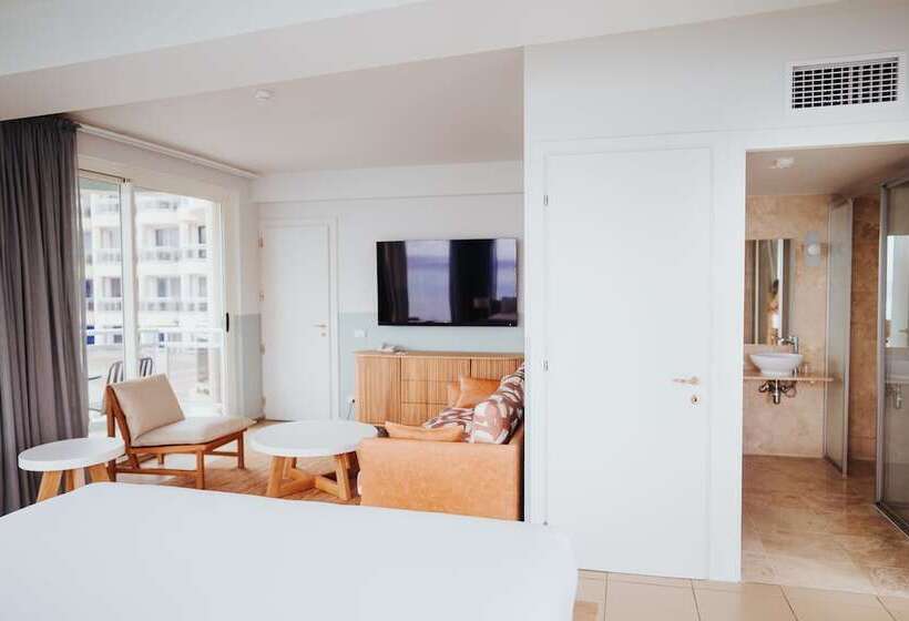 Grand Hotel & Casino