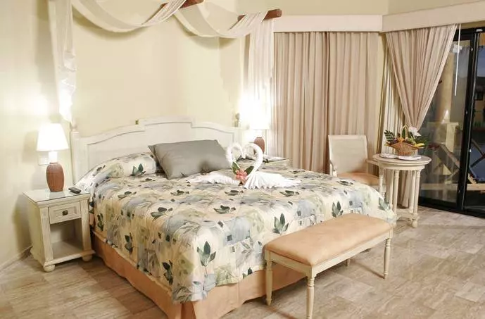 Grand Palladium Select White Sand Resort & Spa - All Inclusive