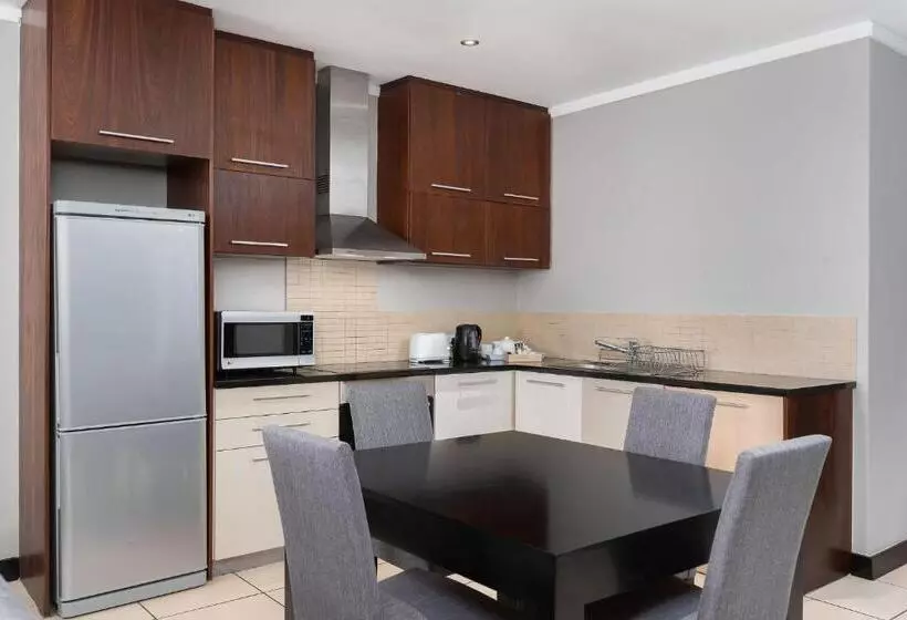 בית מלון כפרי Icon Luxury Apartments