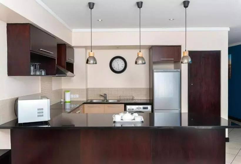 בית מלון כפרי Icon Luxury Apartments