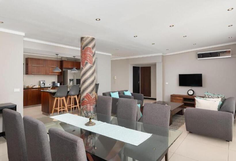 בית מלון כפרי Icon Luxury Apartments