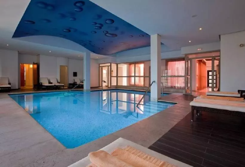 Otel Kenzi Menara Palace & Resort