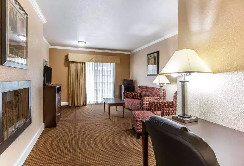 ホテル Quality Inn Near Hearst Castle