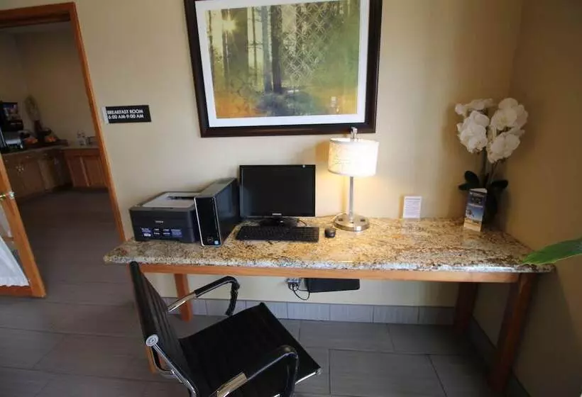 ホテル Quality Inn Near Hearst Castle