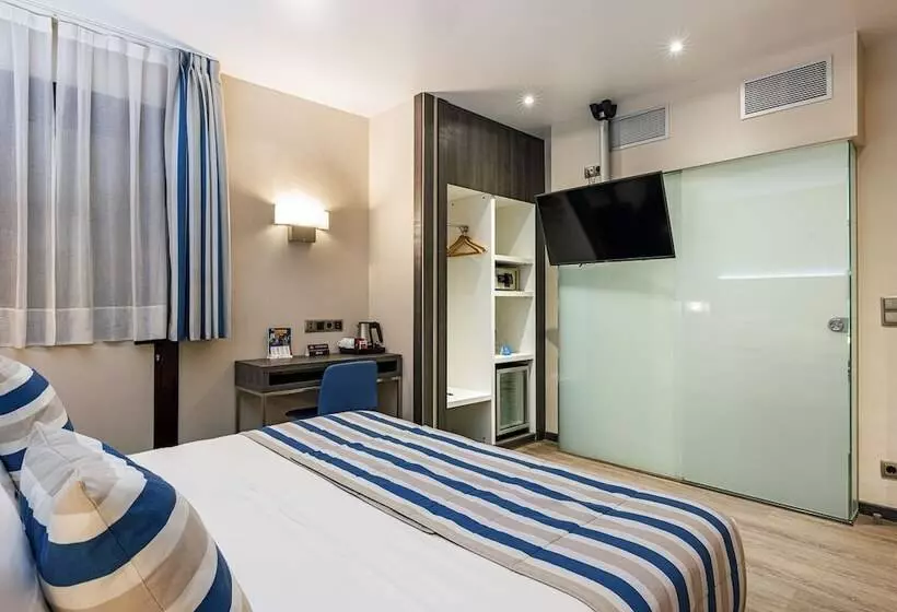 هتل Ronda Lesseps