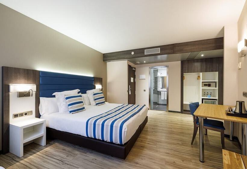 هتل Ronda Lesseps