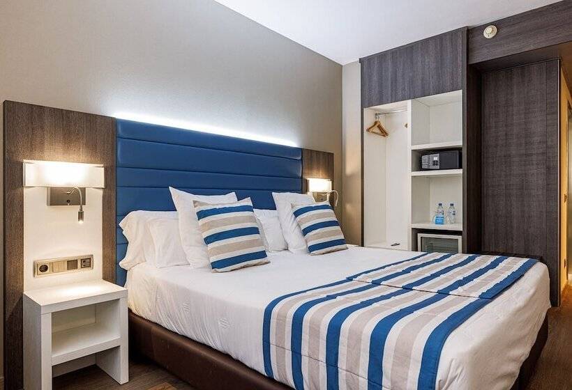 هتل Ronda Lesseps